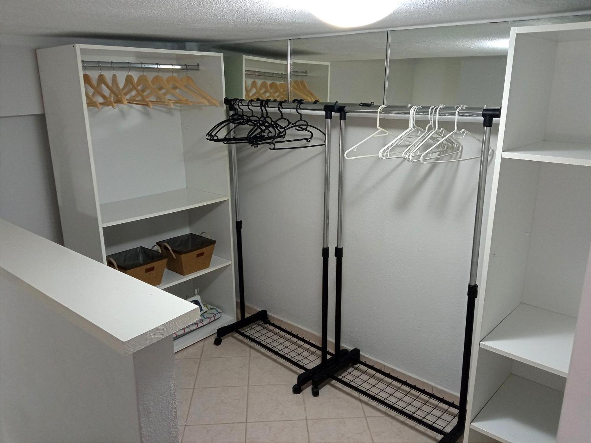 Amazing Maisonettes In Apartment *